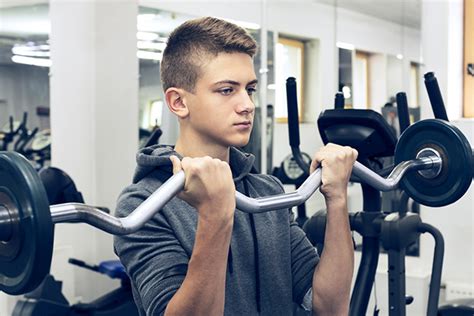 Workout Routines For Teenage Guys At The Gym