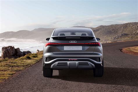 Beim innenraumdesign hat audi seine position gegenüber den münchnern und den stuttgartern behaupten können. Audi Q4 Sportback e-tron concept - sexy E | Fanaticar Magazin