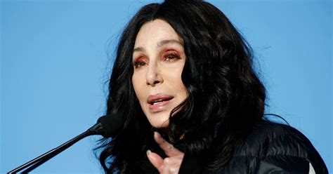 Unhinged Cher Declares Trump A Mass Murderer Suggests Death Penalty