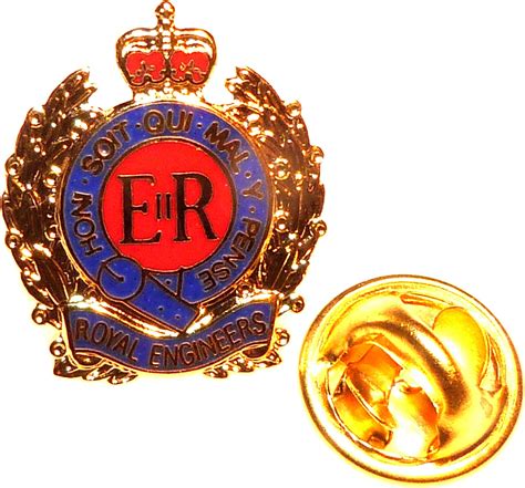 Royal Engineers Lapel Pin Military Badge Uk Clothing