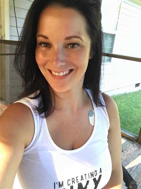 Shanann Watts Buried In Shallow Grave After Murder Reports