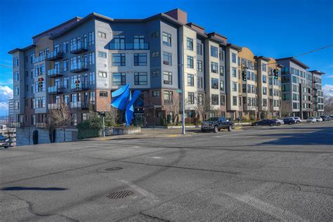 "Should I downsize to a condo?" - Anders Ibsen