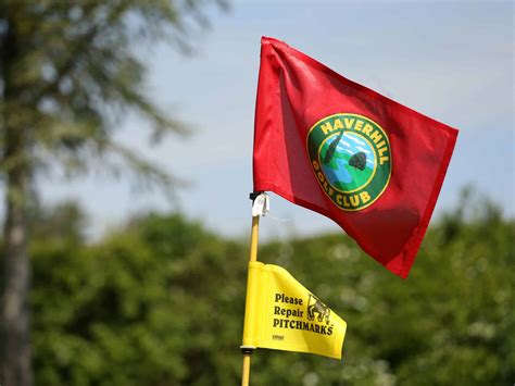 What's The Significance Of The Colors On The Golf Course Flags? | Golf