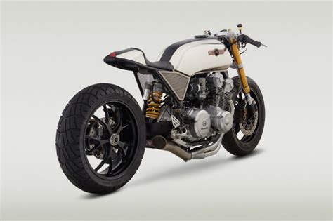Grab hold of this book that lets you steer a motorcycle on a fun road trip!pack some snacks, fire up the engine, and put on your helmet. How to build motorcycles for a living | Bike EXIF