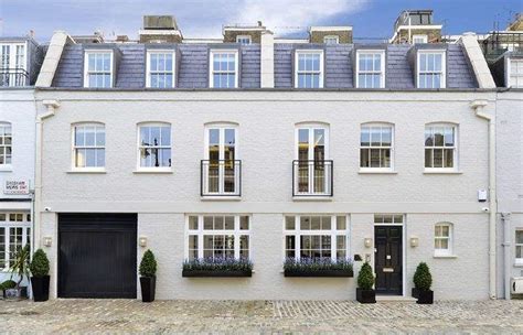 Savills Gallery Mews Houses Are Londons Hidden Gems