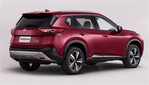 First Look 2021 Nissan Rogue The