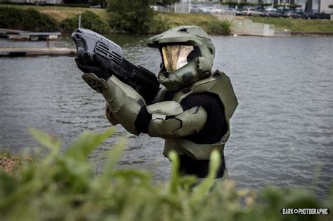 Épinglé Par Captain Incoming Sur Master Chief John 117 Cosplay Halo