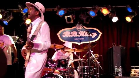 Larry Graham Thank You Falettinme Be Mice Elf Agin Bb King Blues Club Nyc 6 16 10 Youtube