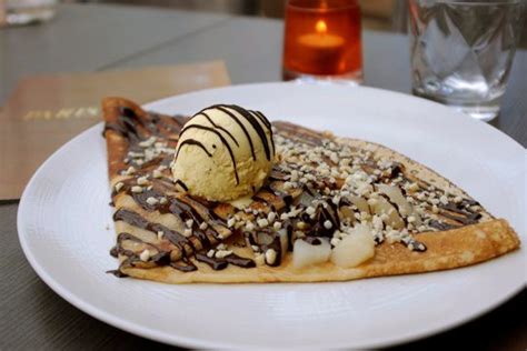 some of the best crepes in paris a few favorites