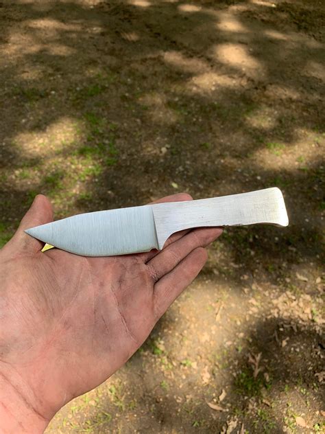 First Attempt At A Full Flat Grind Knifemaking
