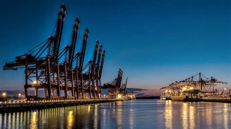 Port Of Hamburg Backiee