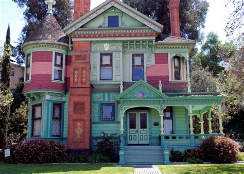 Colorful Victorian House At The Heritage Square Museum In Los Angeles