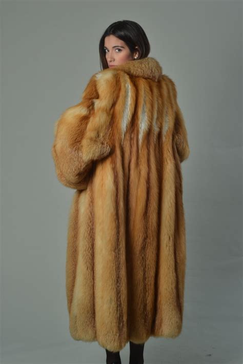 Luxury Tred Fox Fur Coatfur Jacket Womens Knee Length Wedding