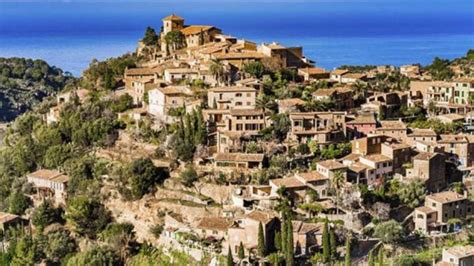 Deià auf Mallorca von Flugportal zu einem der 20 schönsten Dörfer ...
