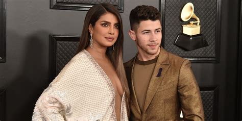 From traveling together, to celebrating the fourth of july, to hanging out with fellow couple joe jonas and fiancée sophie turner, the two can't seem to stay away from each other. Nick Jonas: "Priyanka Chopra Jonas is misschien wel de ...
