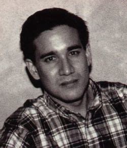 Mar 21, 2018 · the story of andrew cunanan, the serial killer who fatally shot fashion designer gianni versace in 1997, ends this week, in wednesday night's finale of american crime story: Andrew Phillip Cunanan (1969-1997) - Find A Grave Memorial