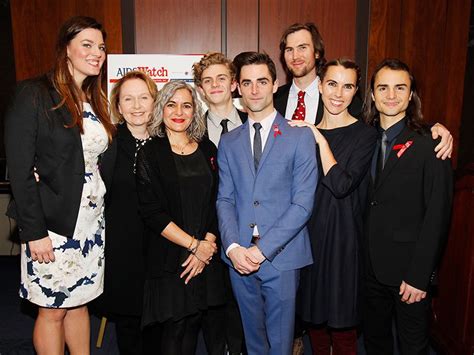 Elizabeth Taylors Grandson Quinn Tivey Carries On Her Aids Activism