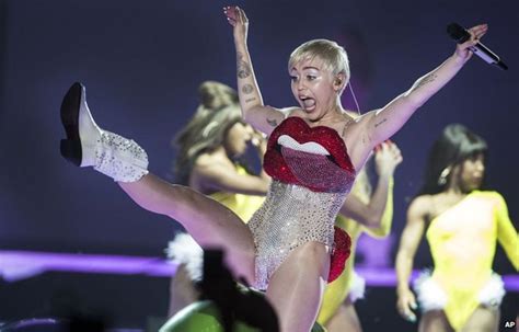 Miley Cyrus Gig Banned In Dominican Republic Over Morals Bbc News
