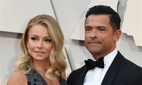 Kelly Ripa Airs Her Biggest Complaint About Husband Mark Consuelos