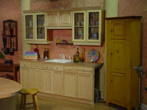 Solid wood american made kitchen furniture & accessories shore casual fine furniture carries a wide variety of kitchen accessories and furniture. Kitchen Set | Kitchen sets, Sound stage, Design