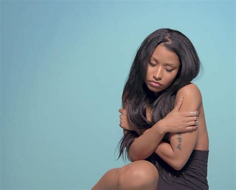 Nicki Minaj Pills N Potions Video Ufficiale Testo E Traduzione