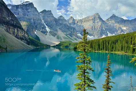Interesting Photo Of The Day Postcard Perfect At Moraine Lake