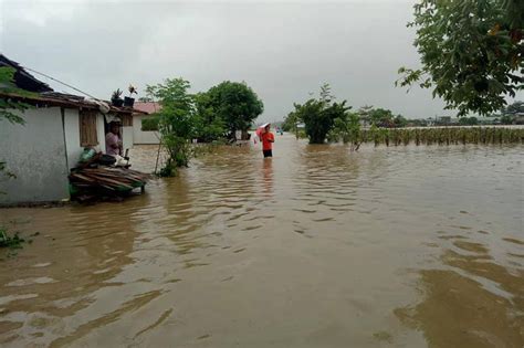 4000 Evacuate Amid Floods In Zamboanga City Abs Cbn News