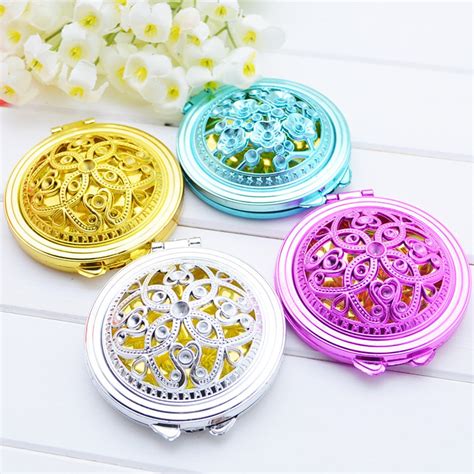 New 1pc Portable Compact Mirrors Girl Double Side Folded Hollow Out Makeup Mirror Vintage Hand