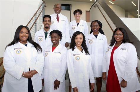 Nfl Selects 14 Hbcu Medical Students For Pilot Program