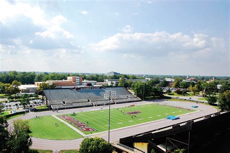 Saluki Football Hosts Rival Illinois State For Homecoming The Daily