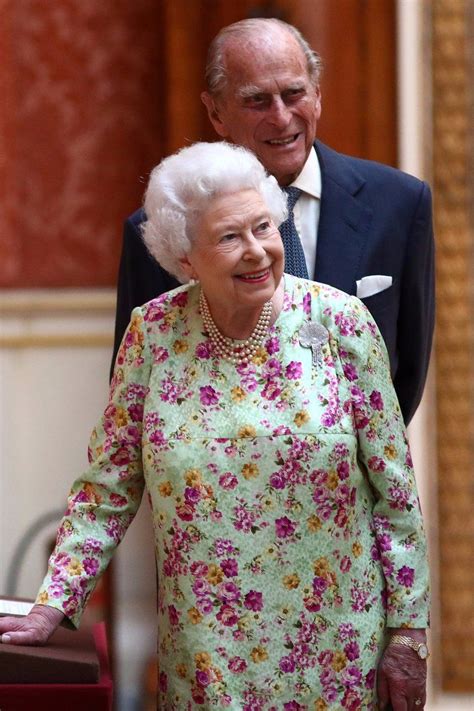 The Queen And Prince Philip Mark 70 Years Of Marriage With New Photos