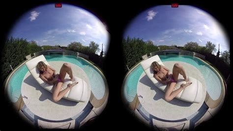 Virtualporndesire Gina Gerson Plays By The Pool Vr Fps Uploaded By Edigol