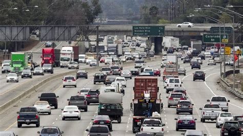 Sf Bay Area Commuters Make Big Shift Away From Cars Sacramento Bee