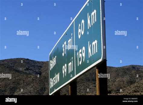 Mile Km Kilometer Sign Highway Mileage Distance Road Measure Metric Us