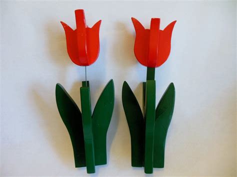 Tulips Wooden Sculpture Flowers Garden Decor