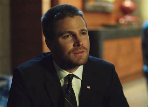 Arrow Oliver Is The Bad Man In New Season 6 Trailer