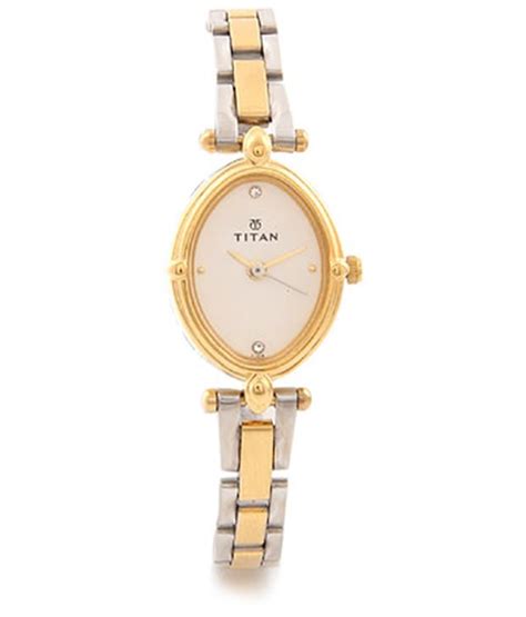 Titan black leather watch for women ttn99201sl02. Titan Karishma Women's Watches Price in India: Buy Titan ...