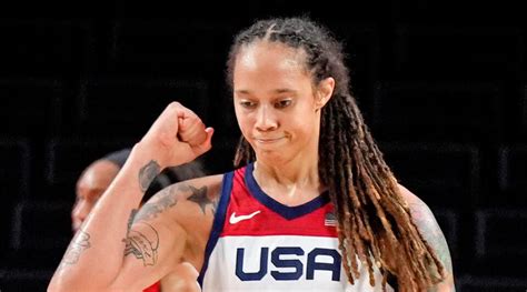 Steph Curry Leads Powerful Message About Brittney Griner At The Espys