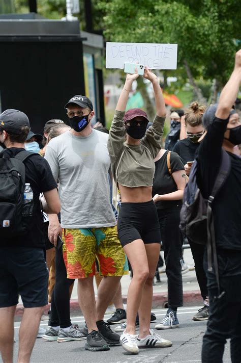 Emily Ratajkowski In A Protective Mask Attends The Black Lives Matter