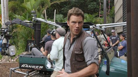 Colin Trevorrow Dévoile Un Clip De Chris Pratt Dans Jurassic World 2