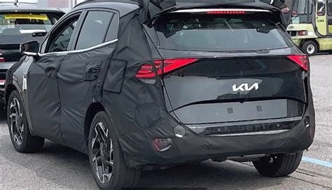2022 Kia Sportage Spotted Rear End Design Revealed Video