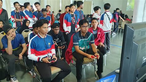 Sdangkan sy hanya mperoleh 5c. semangat kepada atlet sepanjang kejohanan serta kepada 2 ...