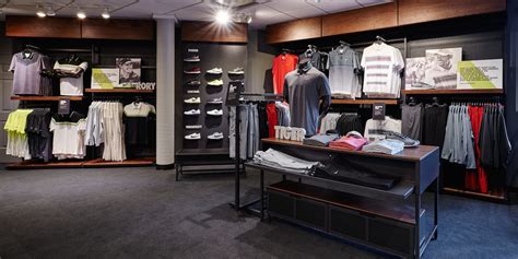 Tell them you would like to sell your product in their store. Nike Golf Canada teams up with Angus Glen | Marketing Magazine