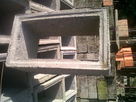 Bentuk lubang ventilasi atap : Macam -macam Lubang Angin / Ventilasi Beton / Semen ~ PD ...
