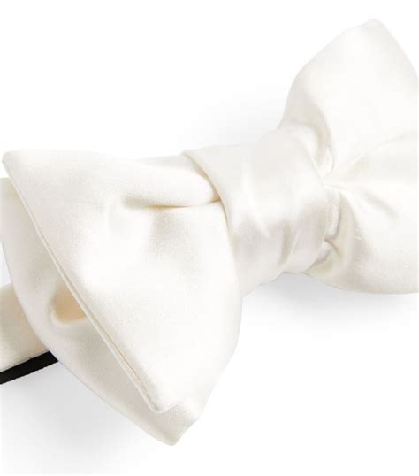 Mens Tom Ford White Silk Pre Tied Bow Tie Harrods Uk