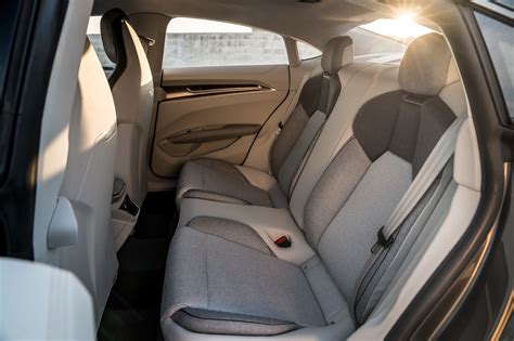 Audi original zubehör audi collection audi tradition entdecken sie in der audi shopping world die audi online shops und kataloge. Audi introduces the e-tron GT concept: The all-electric ...