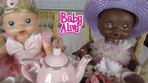 Baby Alive Whoopsie Doo Dolls Whitney And Wendys Surprise Tea Party