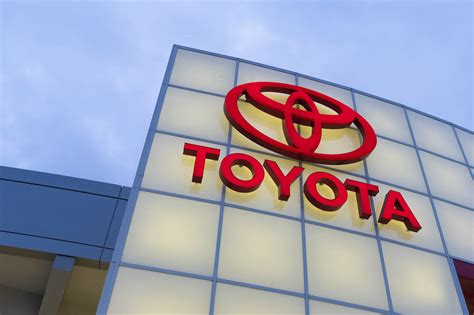 Toyota Just Toppled Gm As America S Best Selling Carmaker