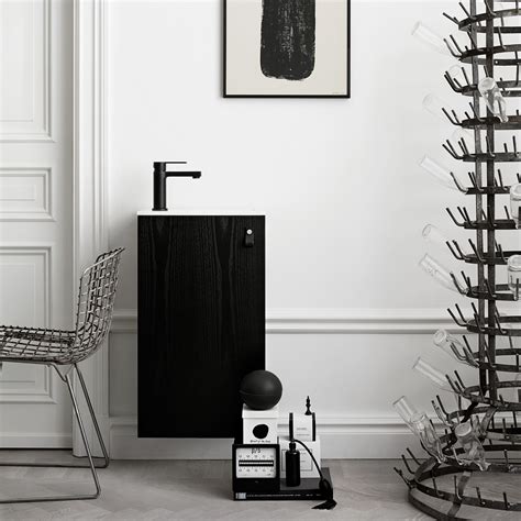 Check spelling or type a new query. Badrumsmöbel Single » Swoon