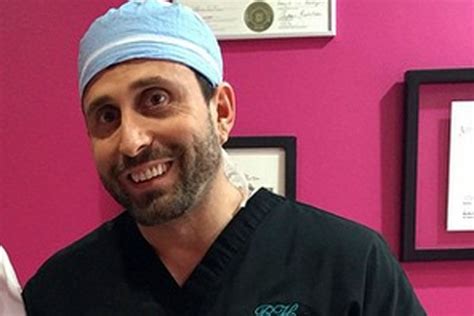 ‘dr Miami Broadcasts Plastic Surgeries On Snapchat